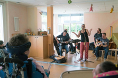 band_kinder_von_hinten2_web_0